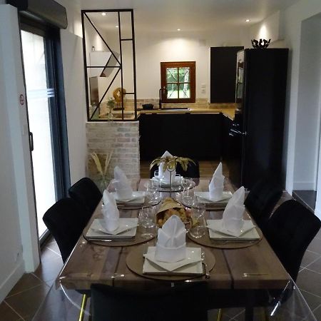 La Ferté-Saint-Cyr Le Clos De La Deesse מראה חיצוני תמונה